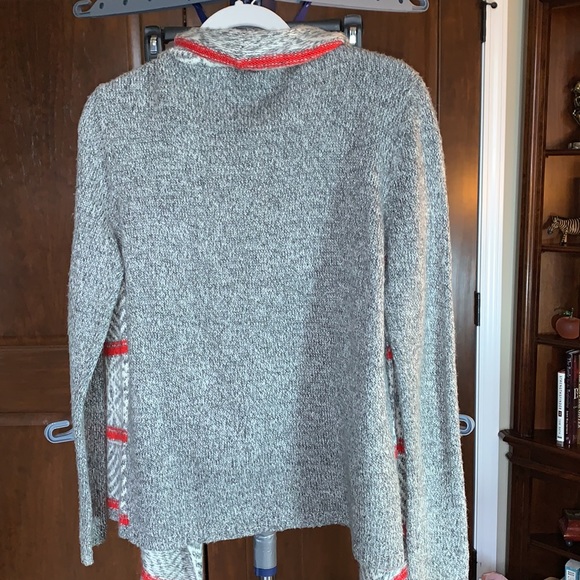 American Eagle Outfitters Long Sleeve Sweater Shawl Size SP will fit a M/L - Picture 4 of 5